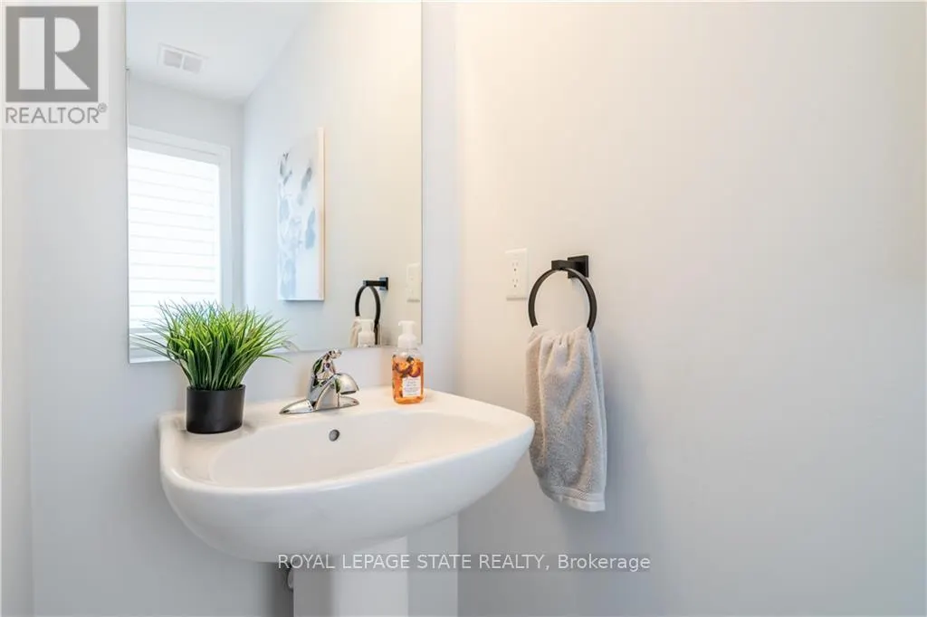 26 FOOTHILLS LANE
