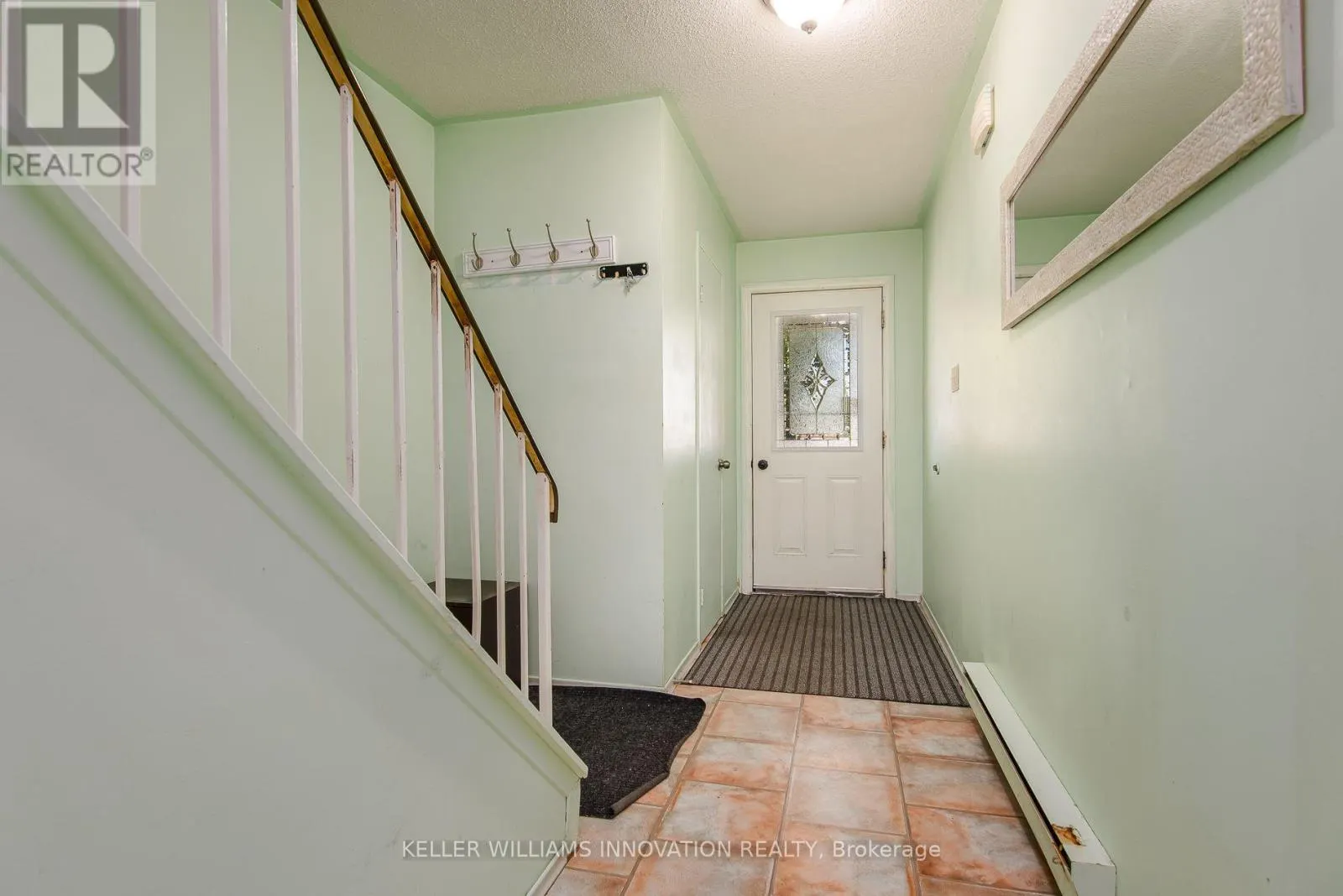 C - 304 BLUEVALE STREET N