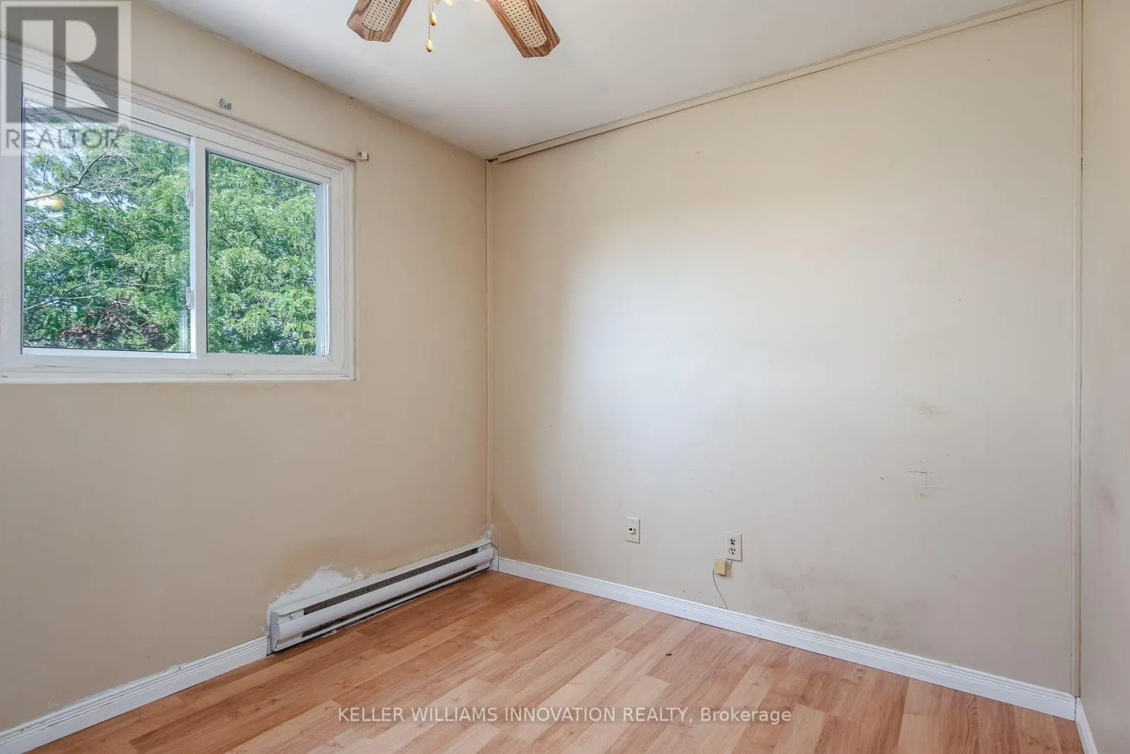 C - 304 BLUEVALE STREET N
