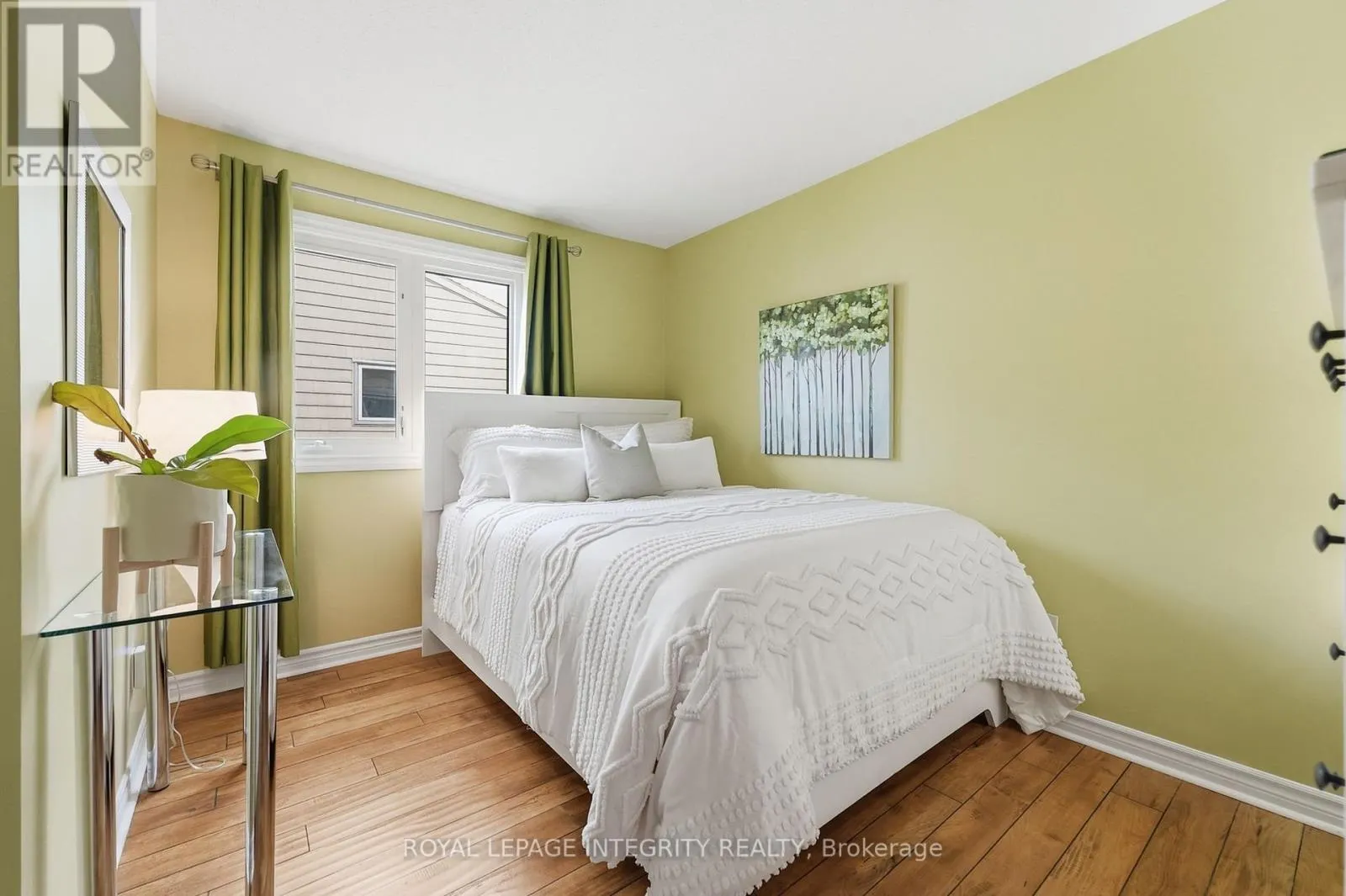 248 SALTER CRESCENT