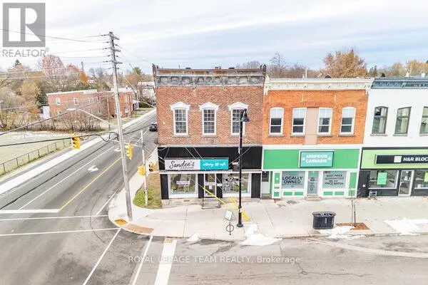 4 ELGIN STREET W