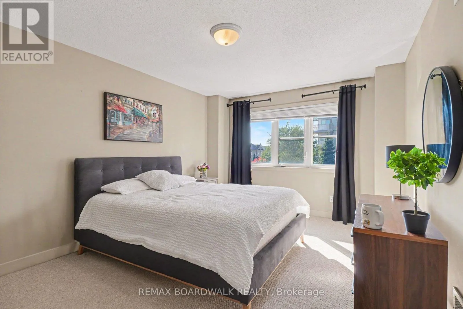 1109 FIELDFAIR WAY