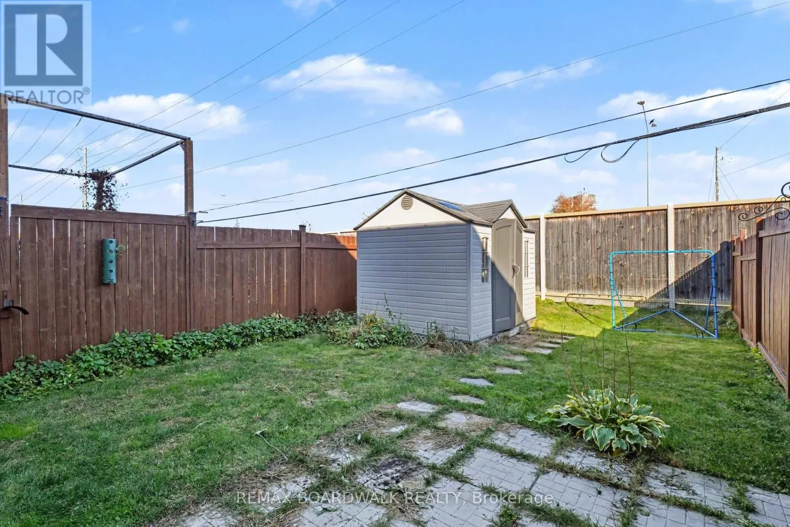 1109 FIELDFAIR WAY
