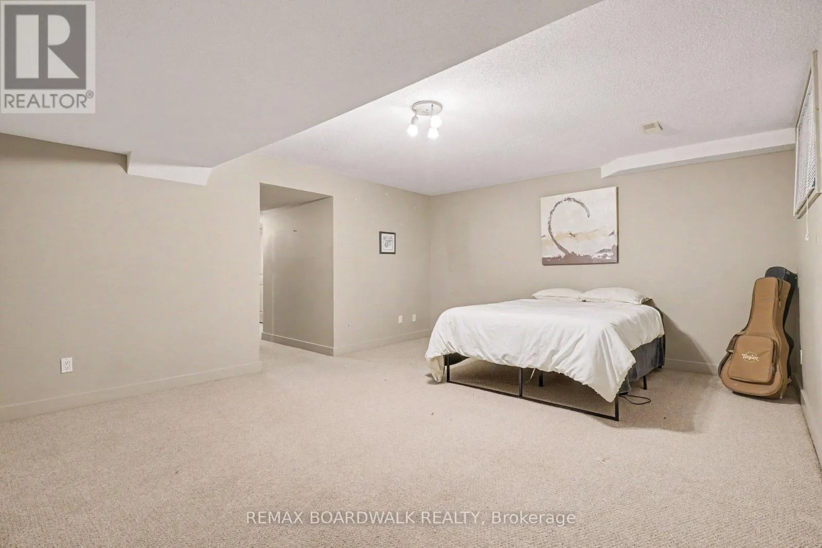 1109 FIELDFAIR WAY