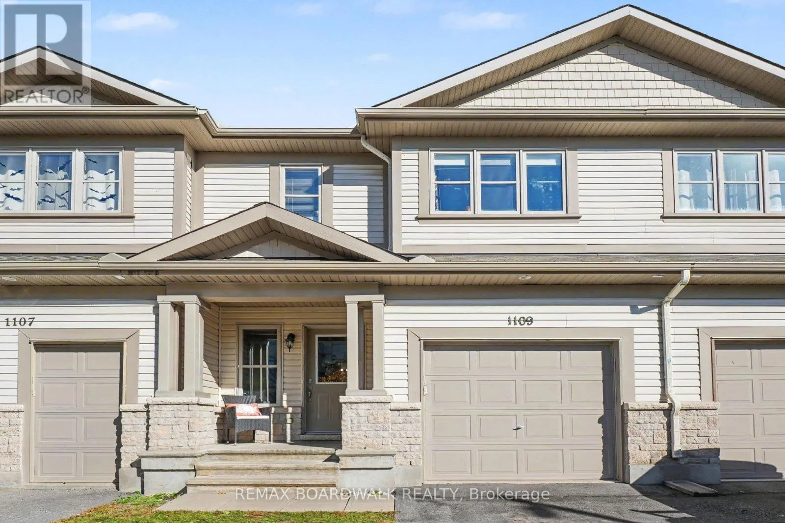 1109 FIELDFAIR WAY