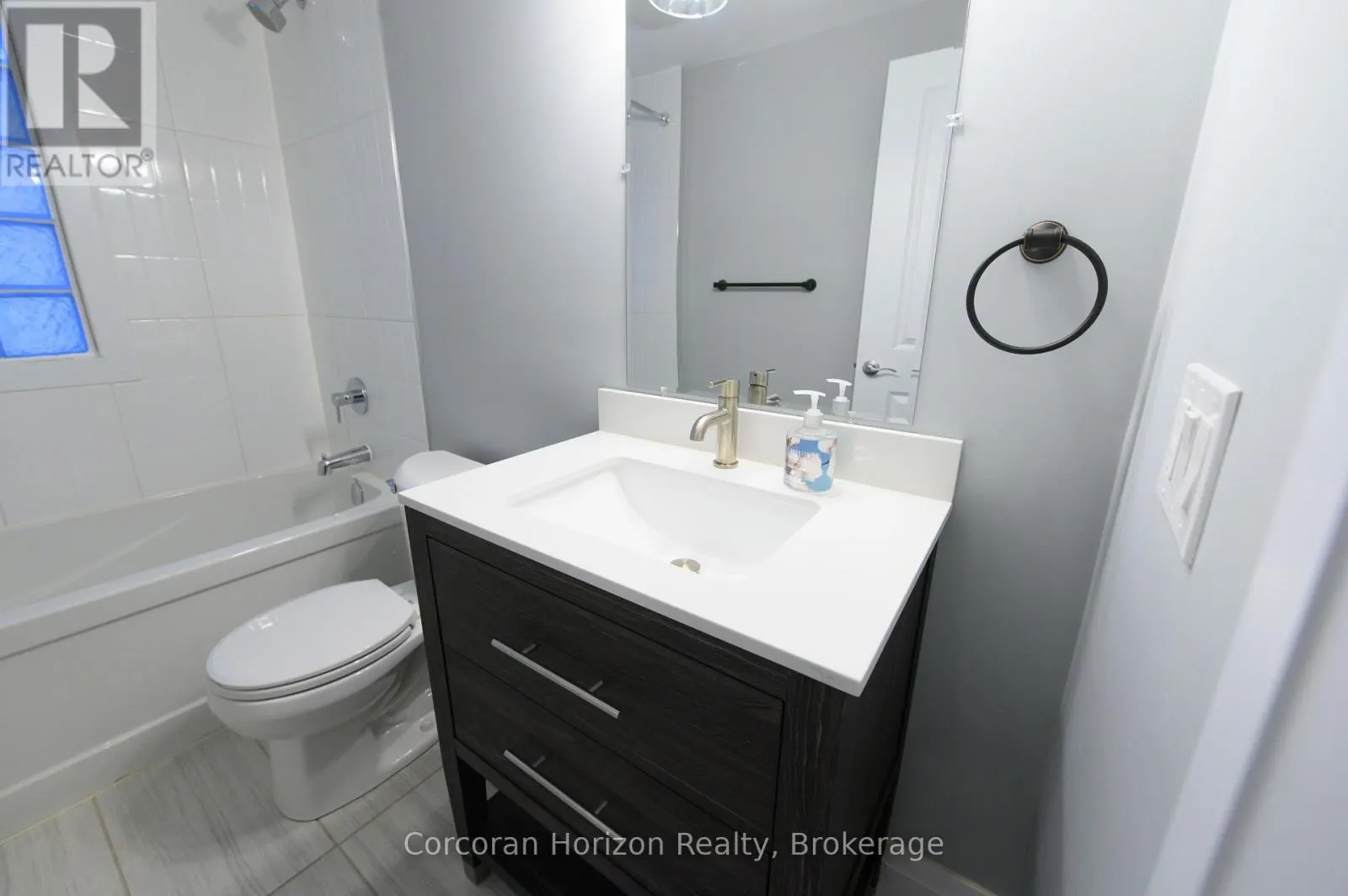 148 JAMES STREET S