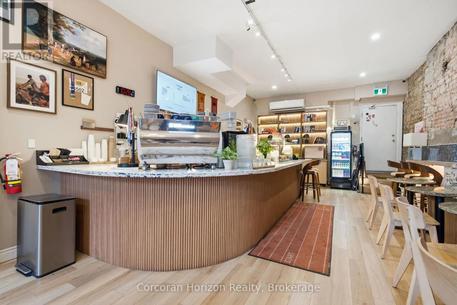 148 JAMES STREET S