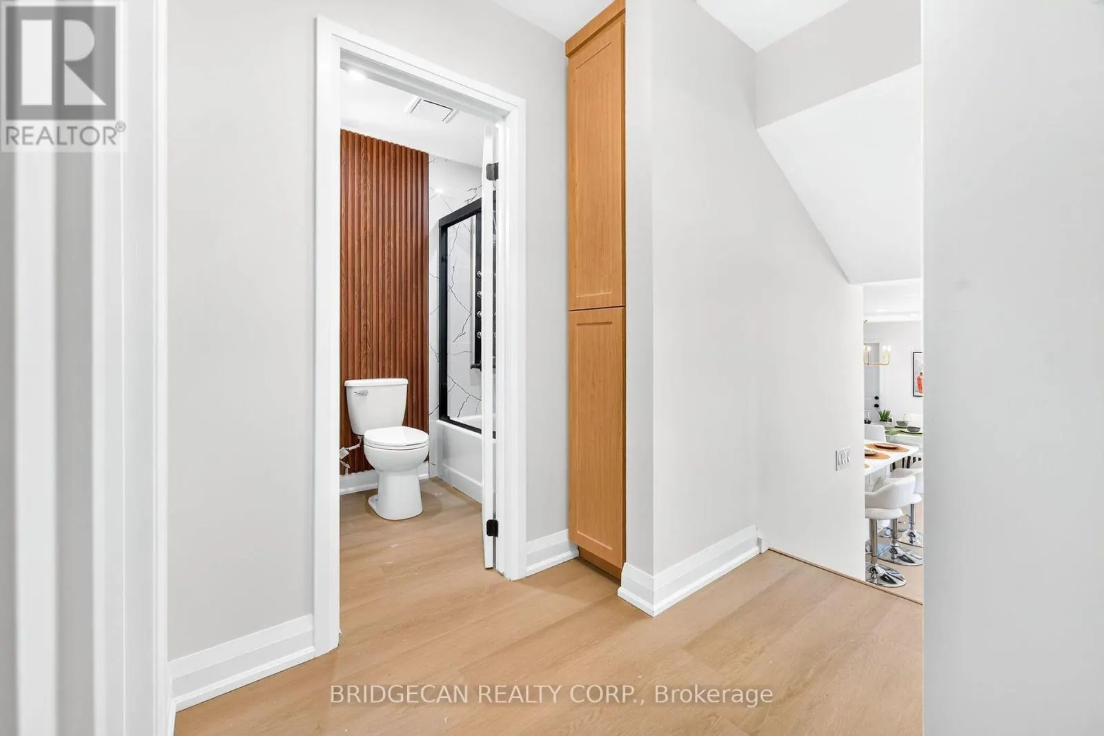 4 BERMUDA COURT