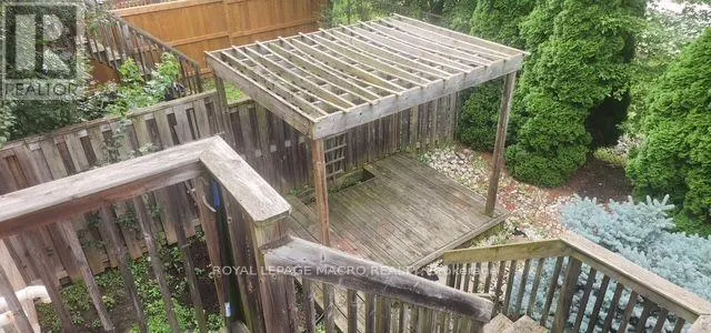 43 HEMLOCK WAY