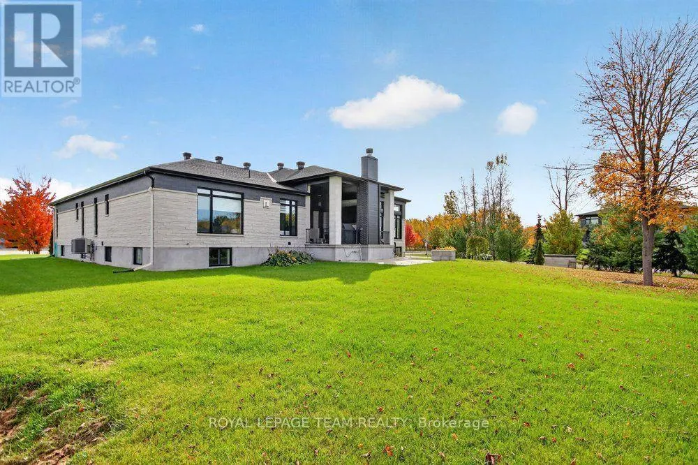 6865 PEBBLE TRAIL WAY