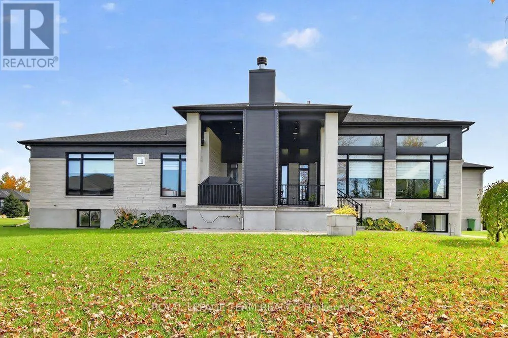 6865 PEBBLE TRAIL WAY