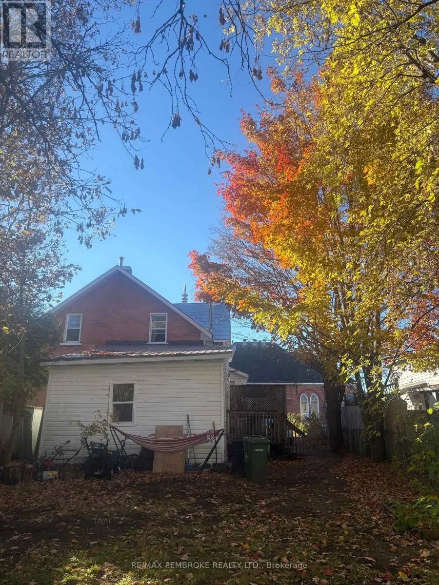 371 MILLER STREET