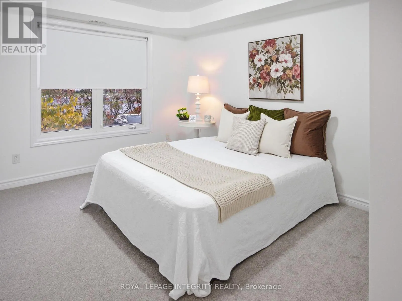 3 - 545 STONEFIELD PRIVATE