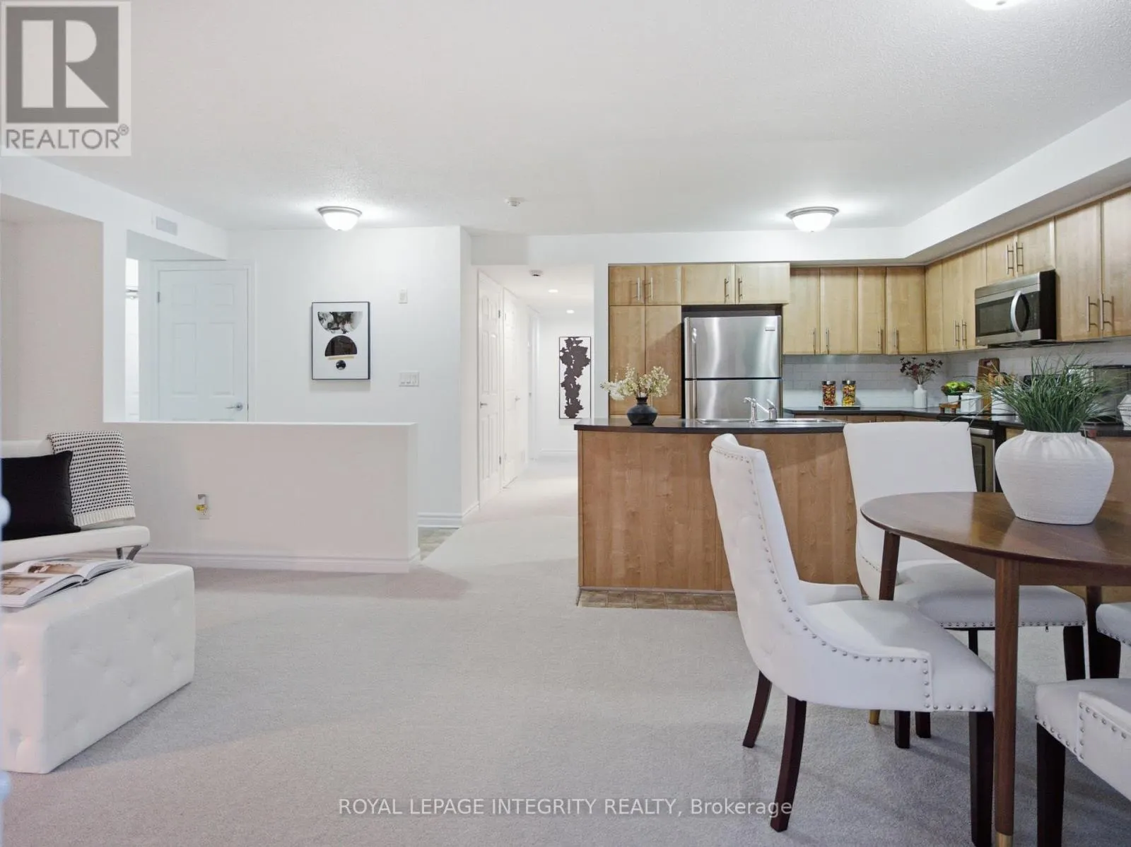 3 - 545 STONEFIELD PRIVATE