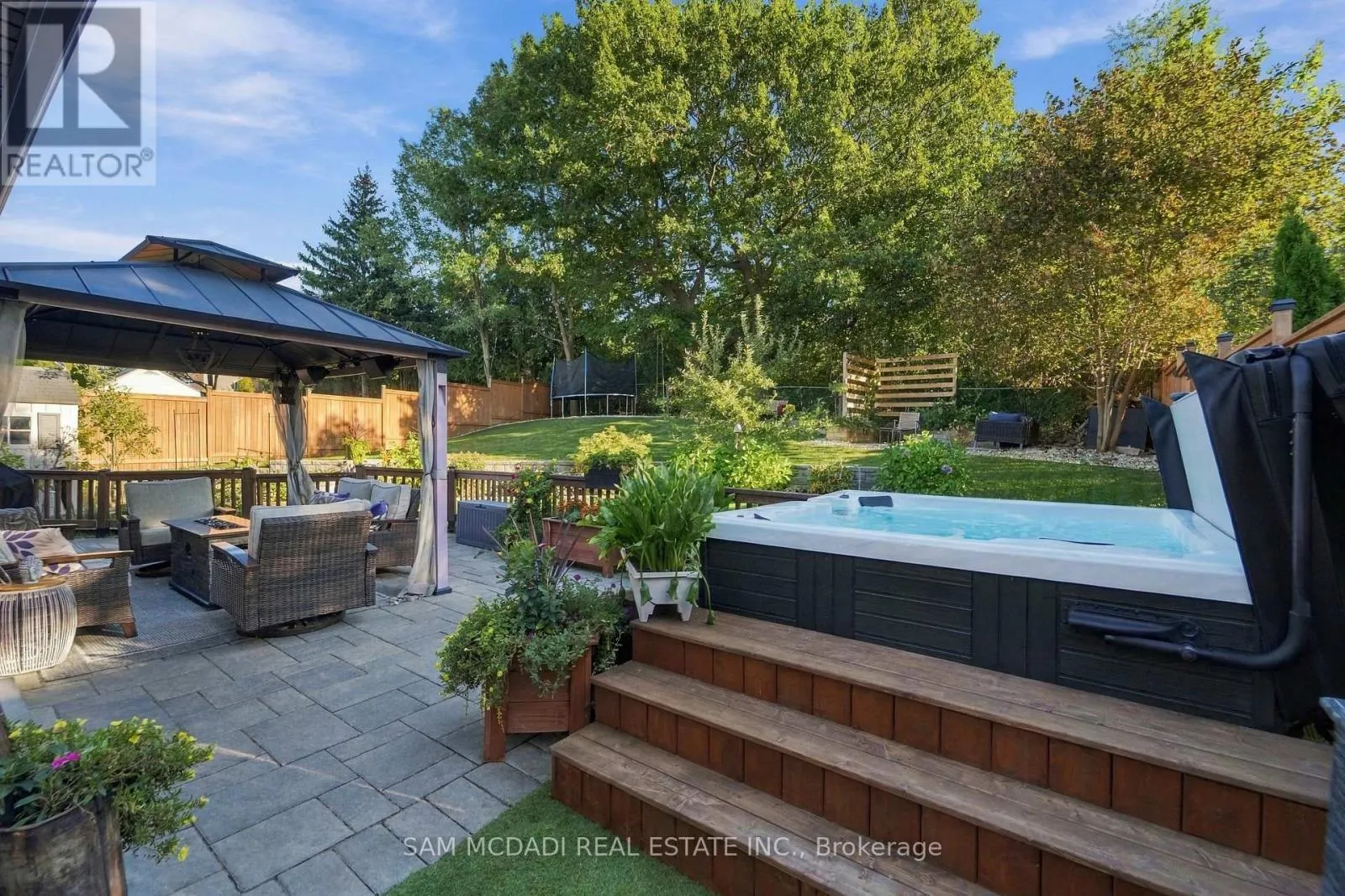 22 BYWOOD CRESCENT