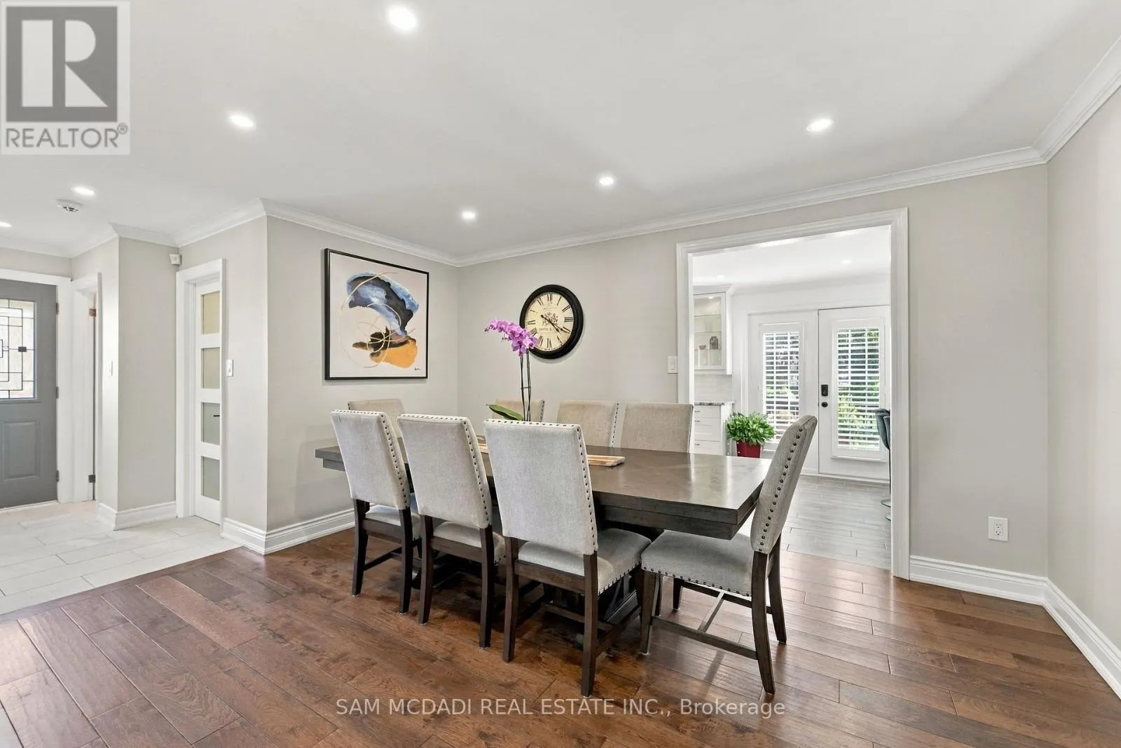 22 BYWOOD CRESCENT