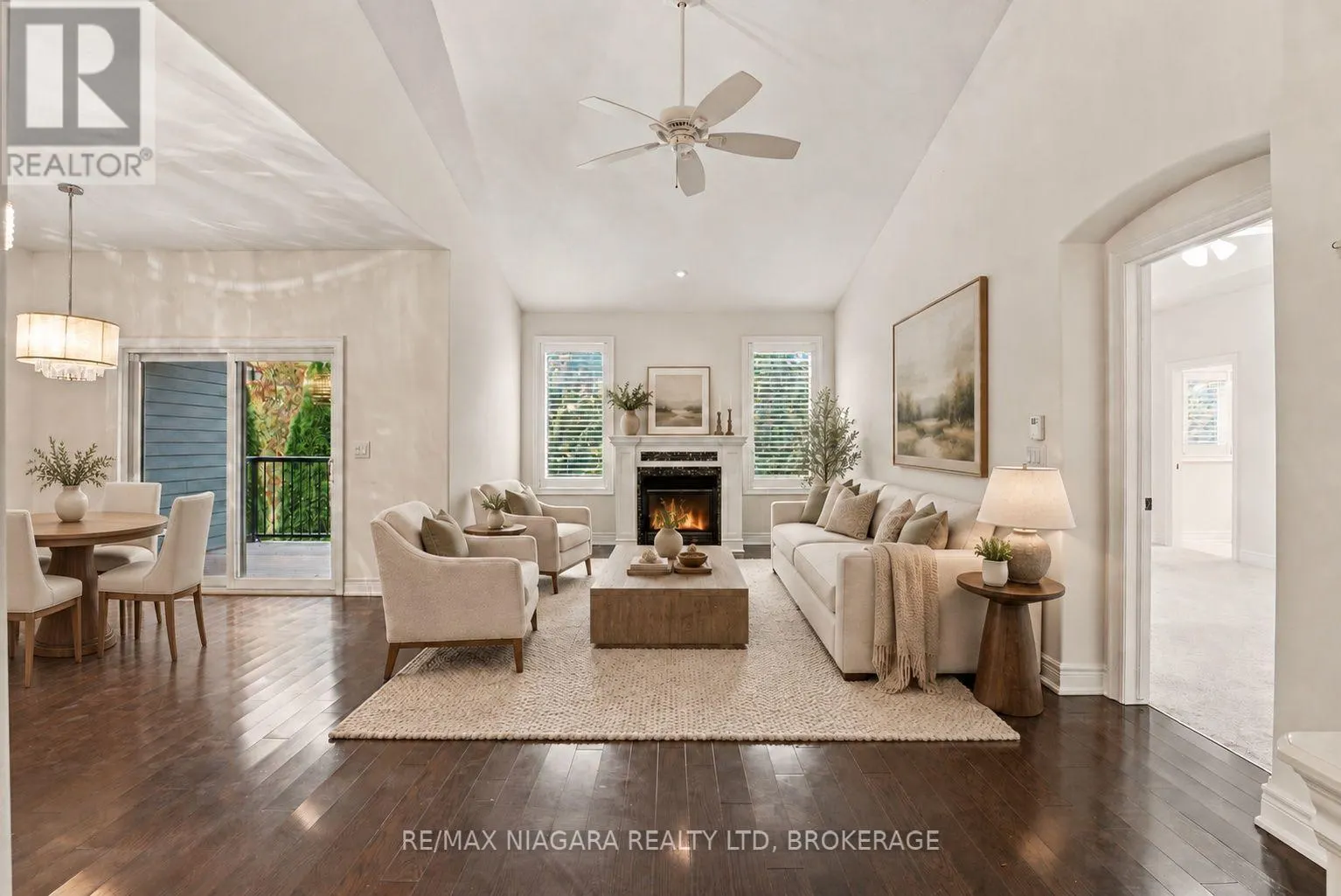3 HILLSIDE DRIVE