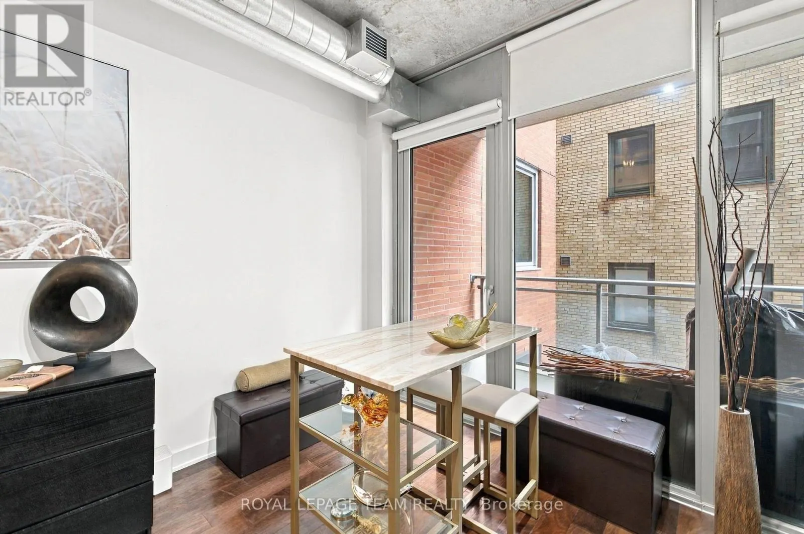 340 - 340 MCLEOD STREET