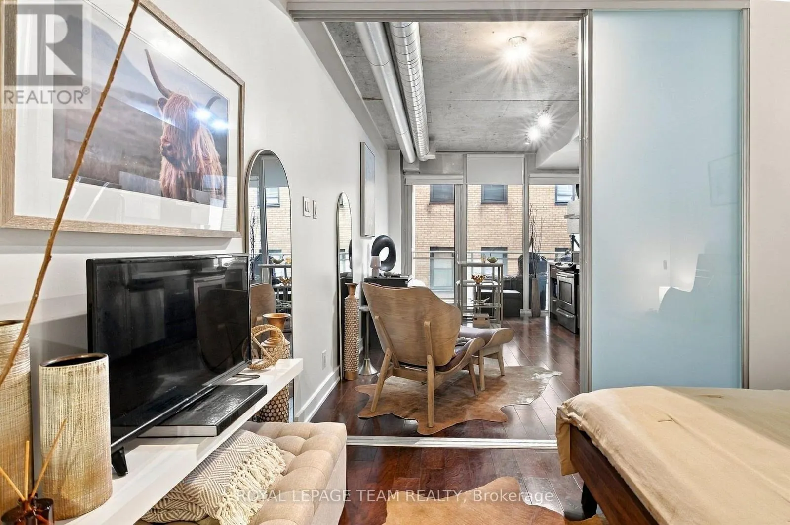 340 - 340 MCLEOD STREET