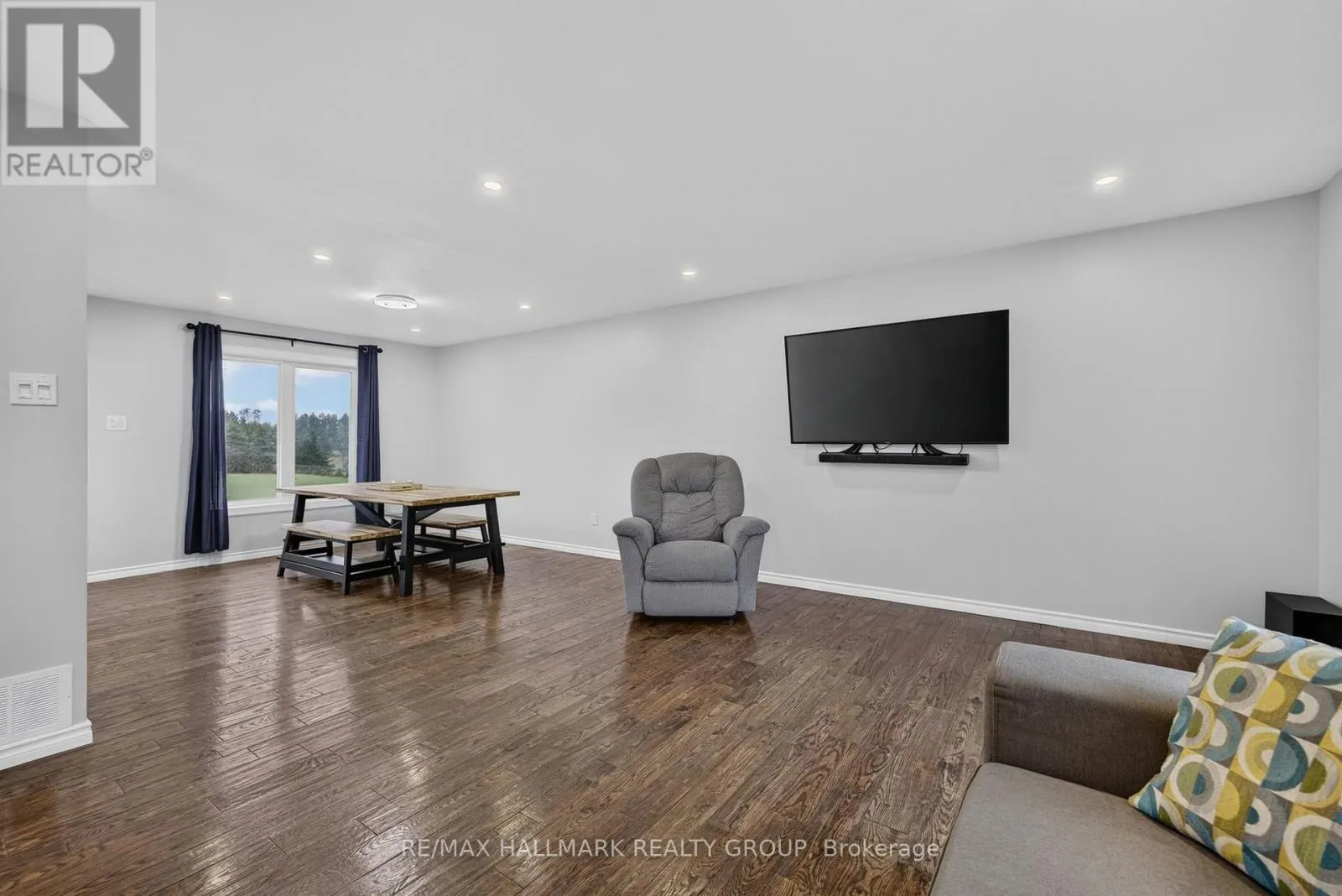 4100 OLD ALMONTE ROAD