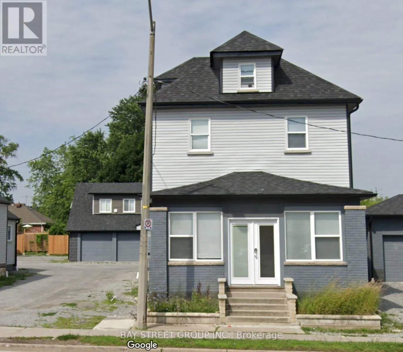 UNIT C - 5757 STANLEY AVENUE