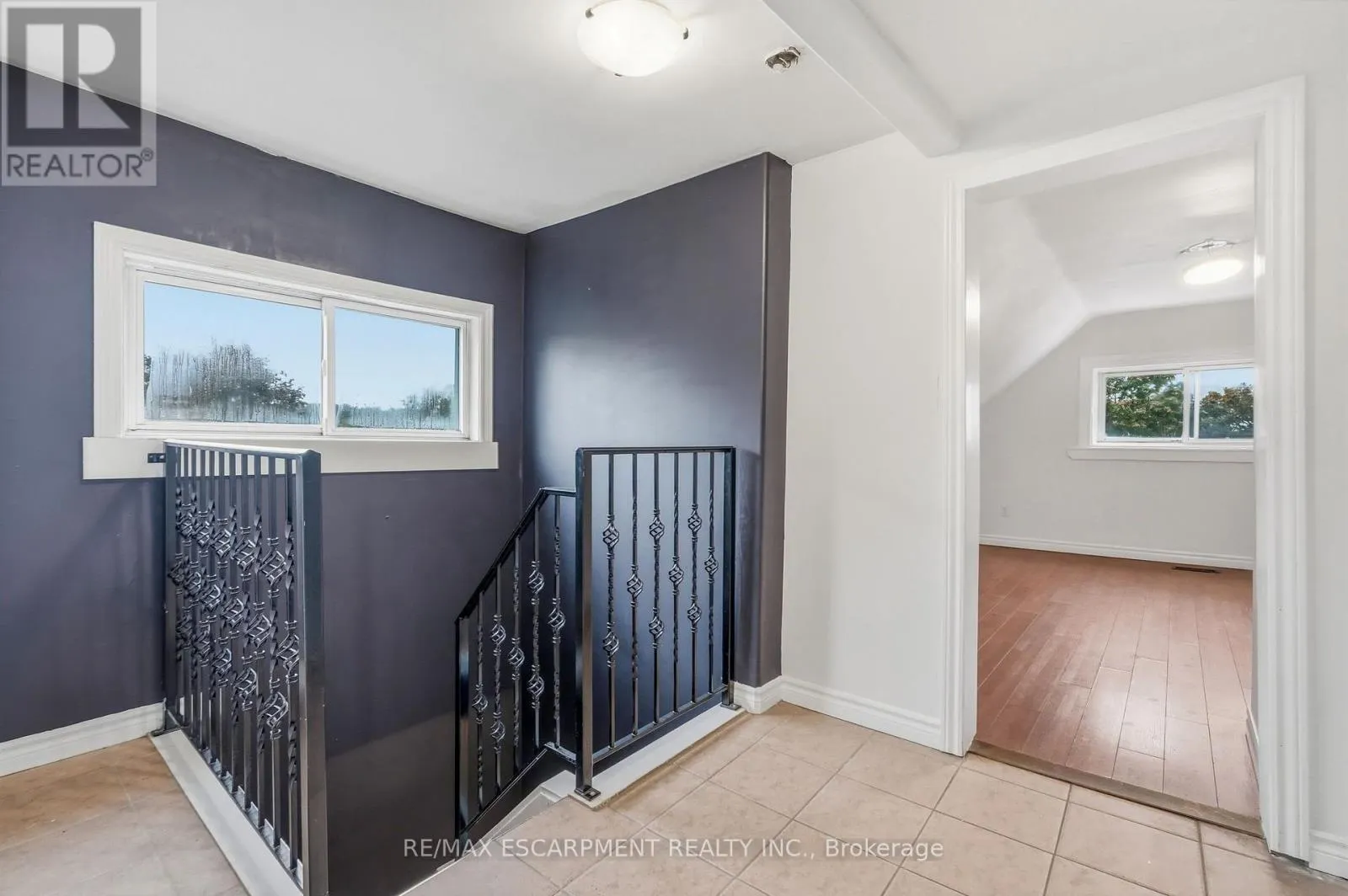 32 OAK AVENUE