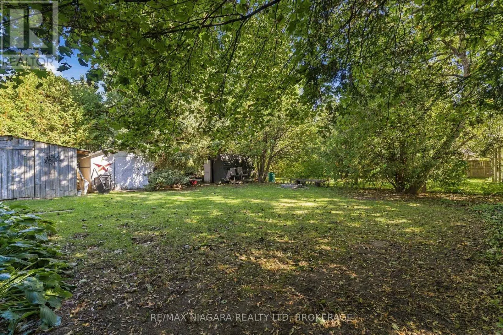 4 WALKER AVENUE
