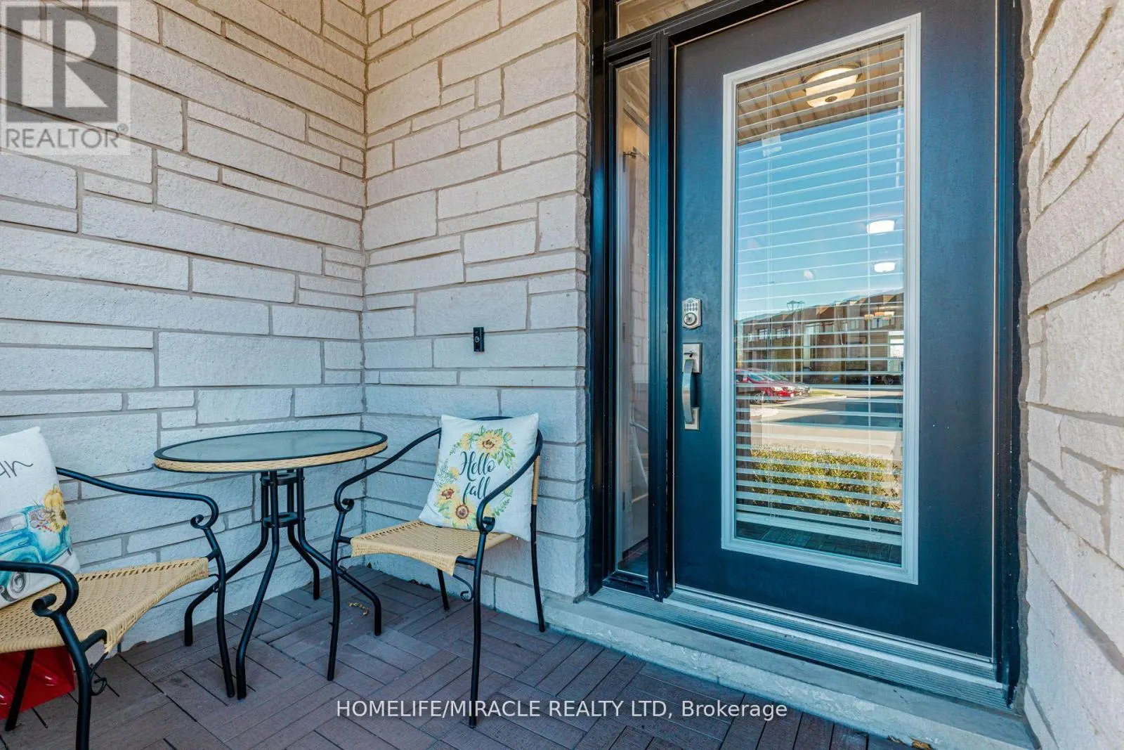 19 - 35 MIDHURST HEIGHTS