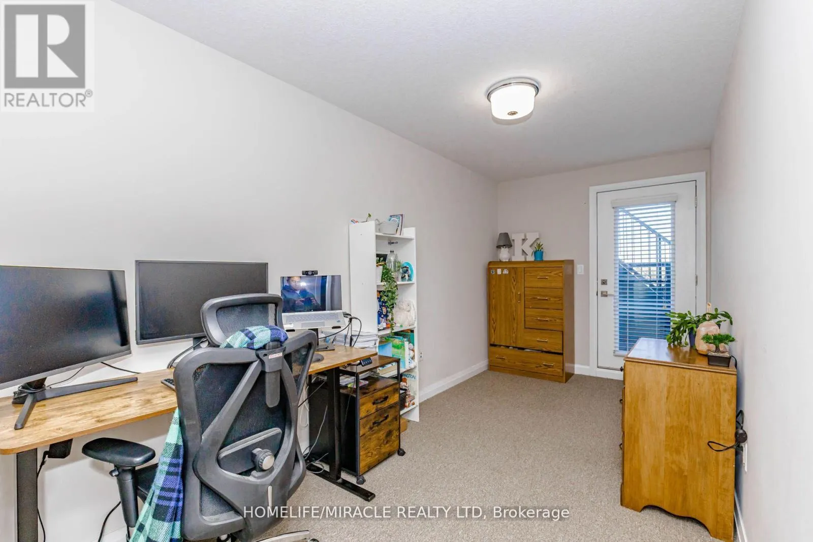 19 - 35 MIDHURST HEIGHTS