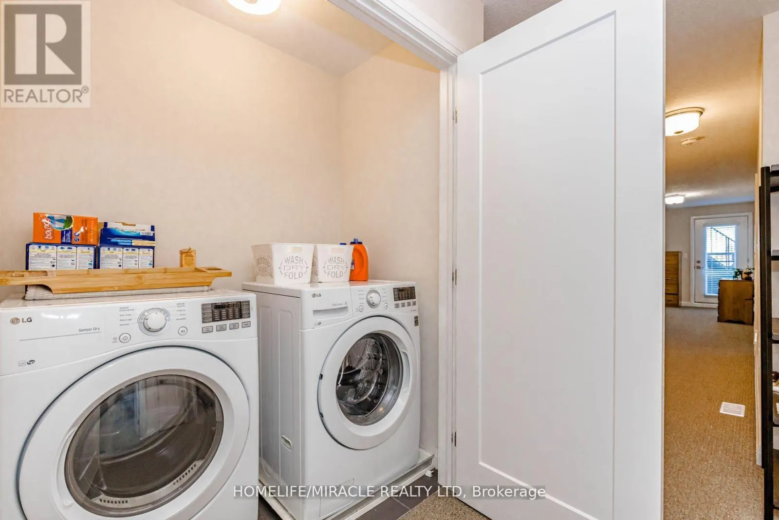 19 - 35 MIDHURST HEIGHTS