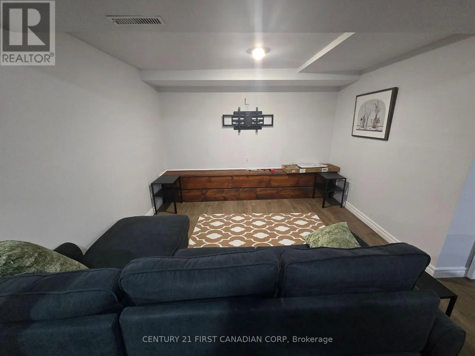 116 WORTLEY ROAD