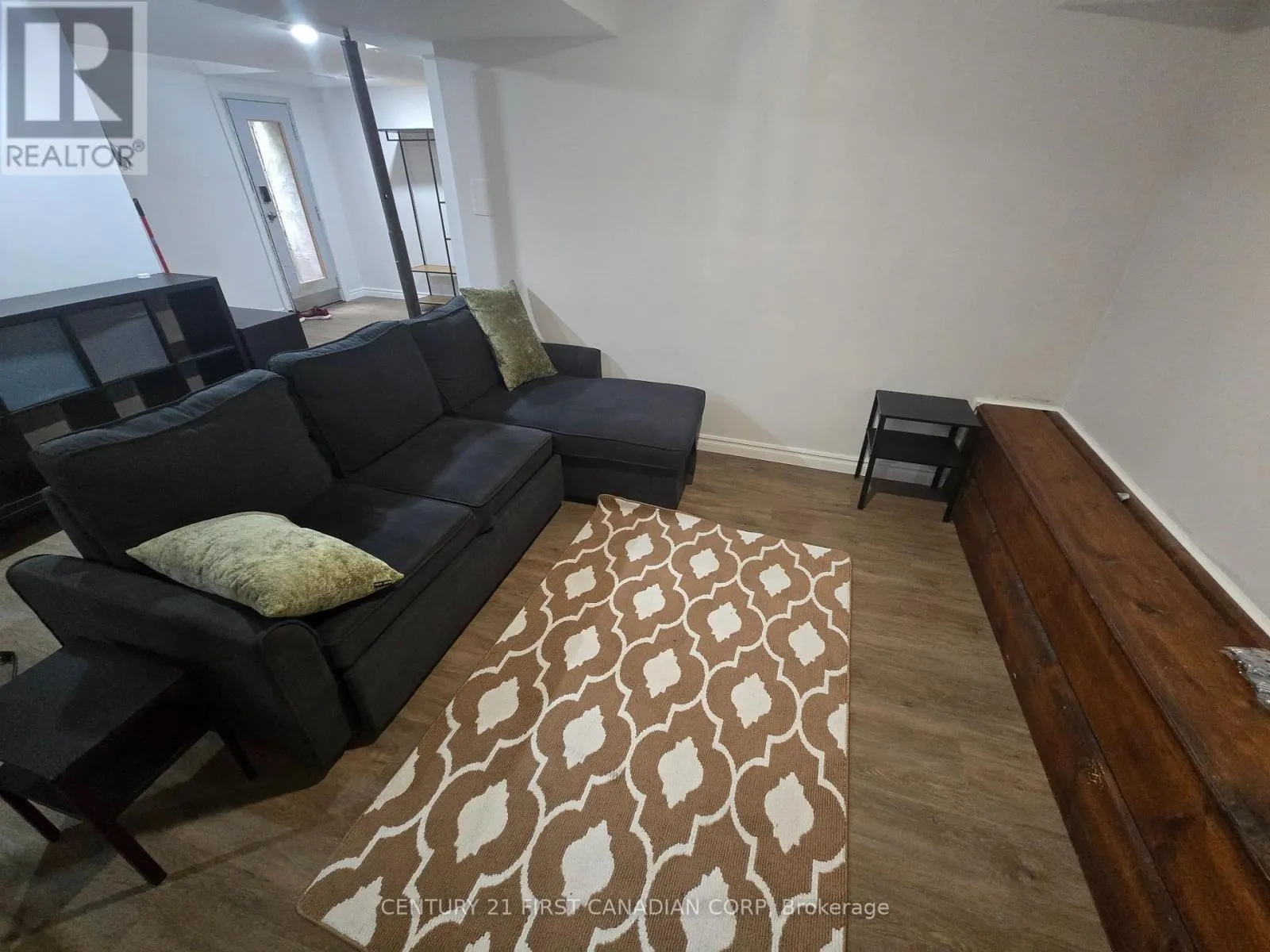 116 WORTLEY ROAD