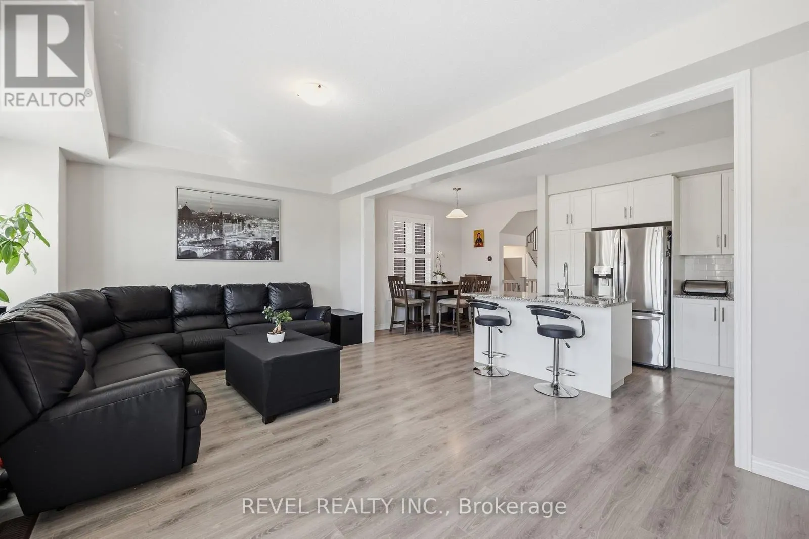 19 HIBISCUS LANE