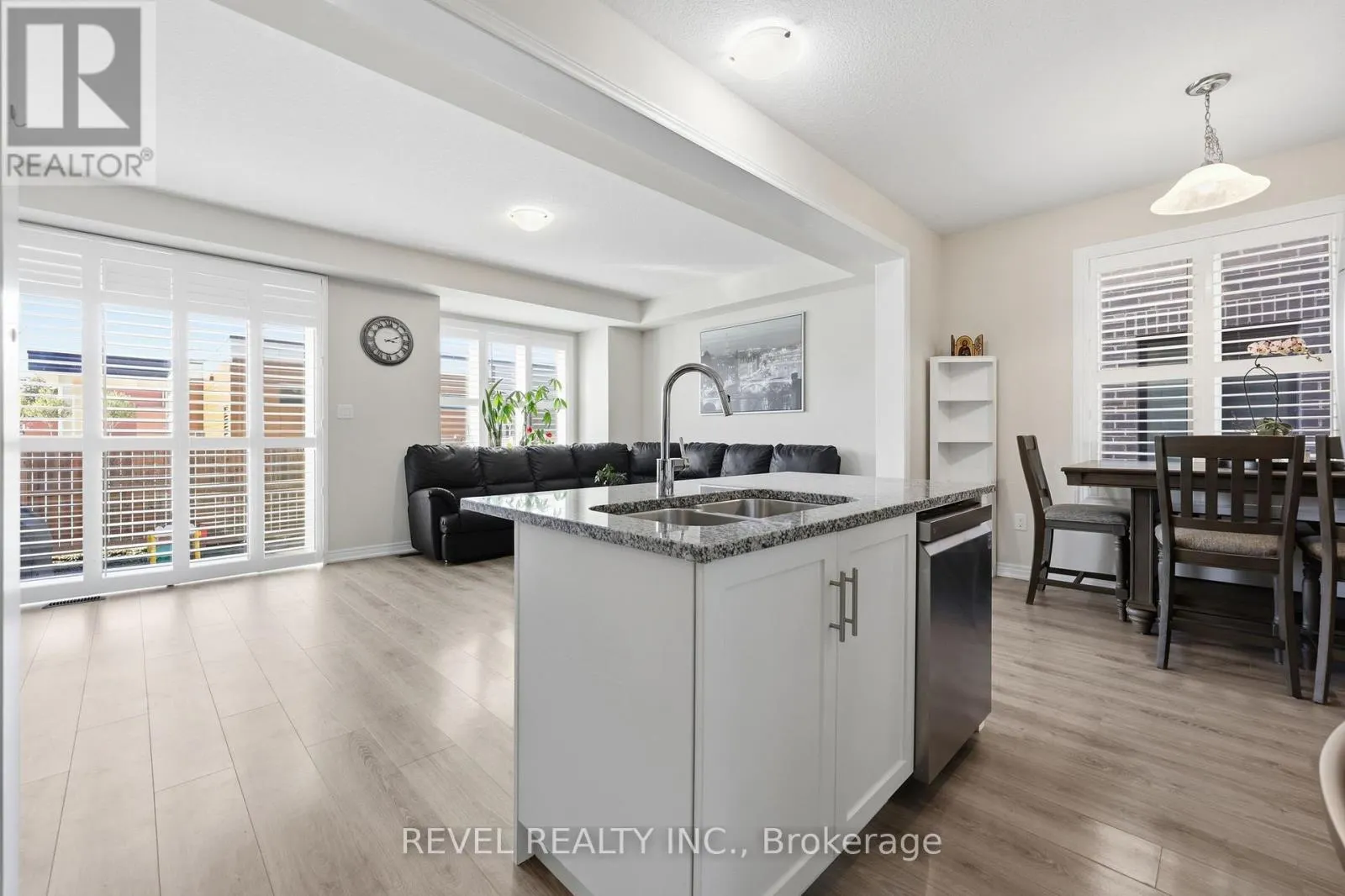 19 HIBISCUS LANE