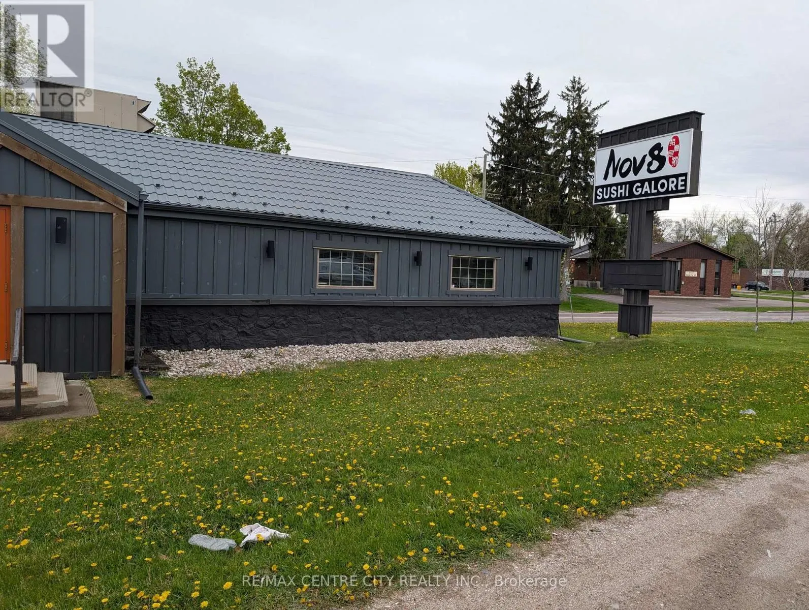 2300 WHARNCLIFFE ROAD S