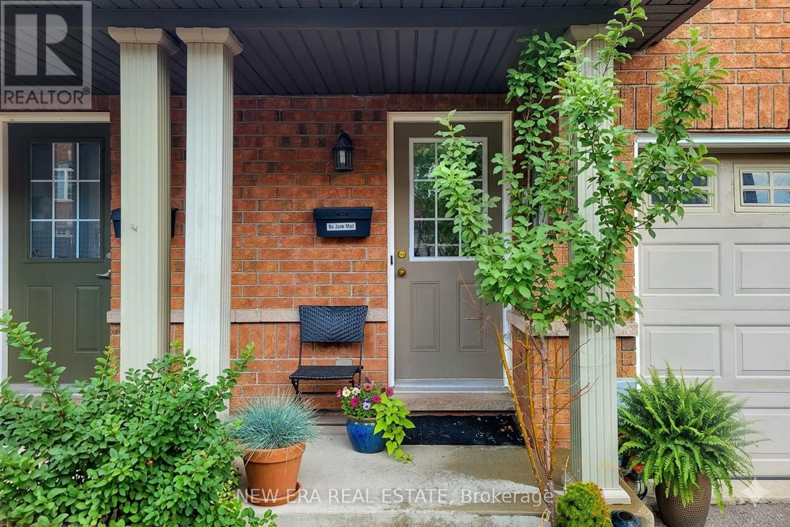 13 - 151 GREEN ROAD