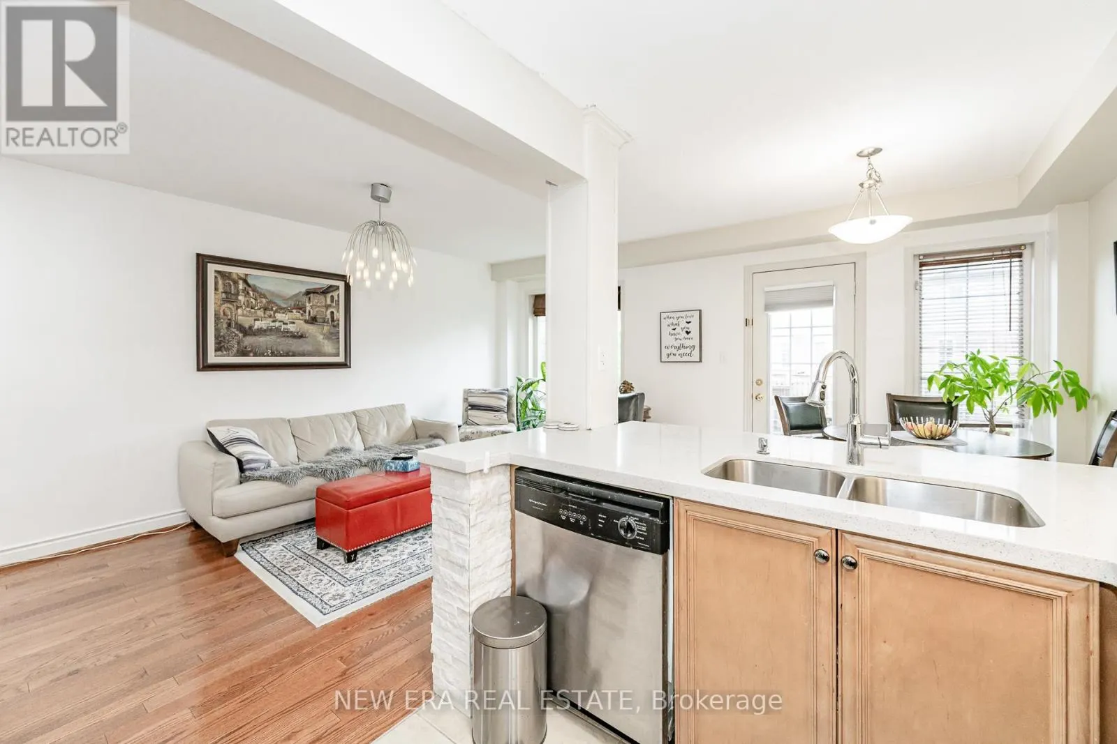13 - 151 GREEN ROAD