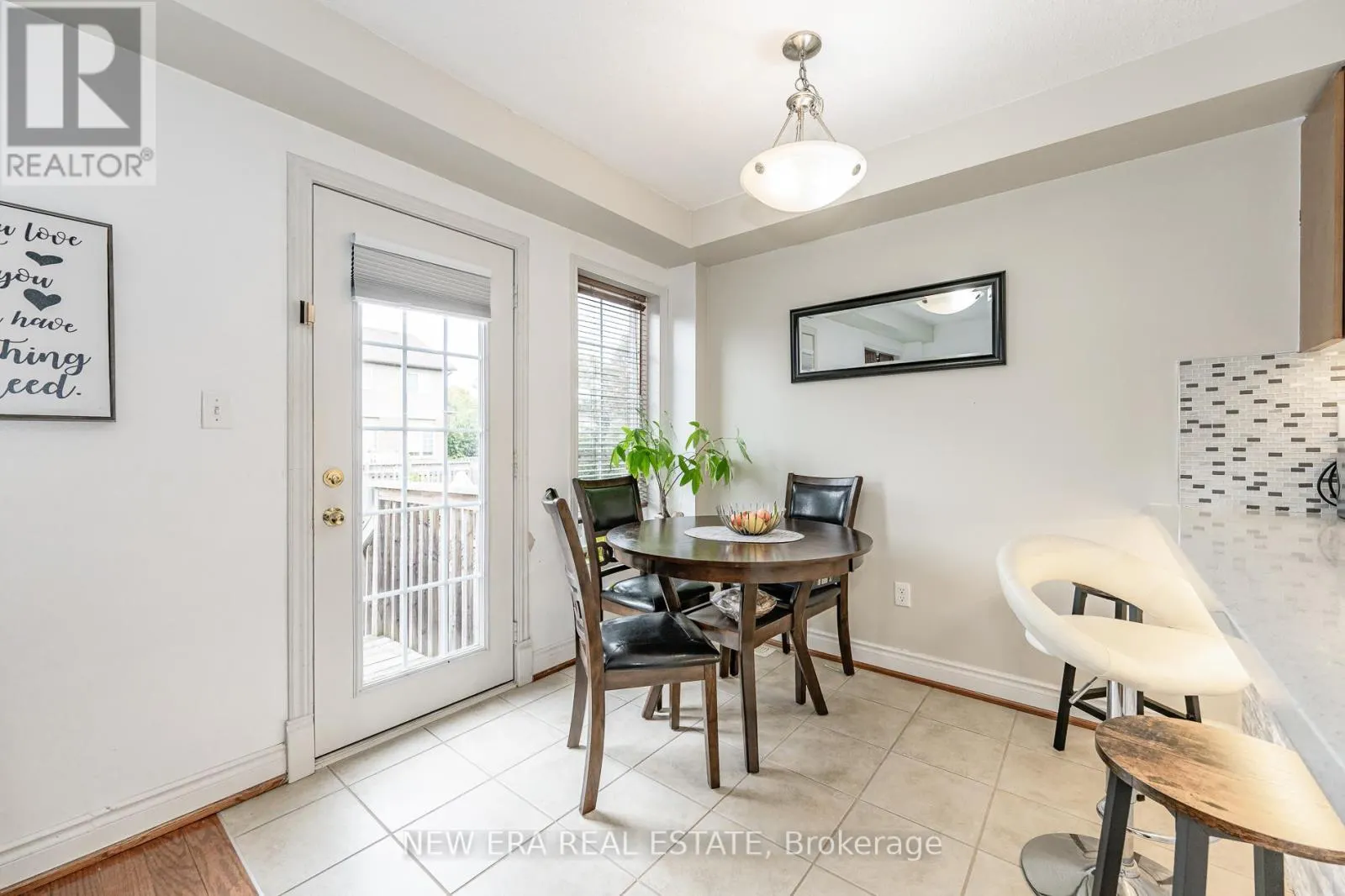 13 - 151 GREEN ROAD