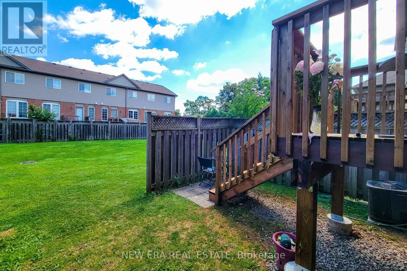 13 - 151 GREEN ROAD