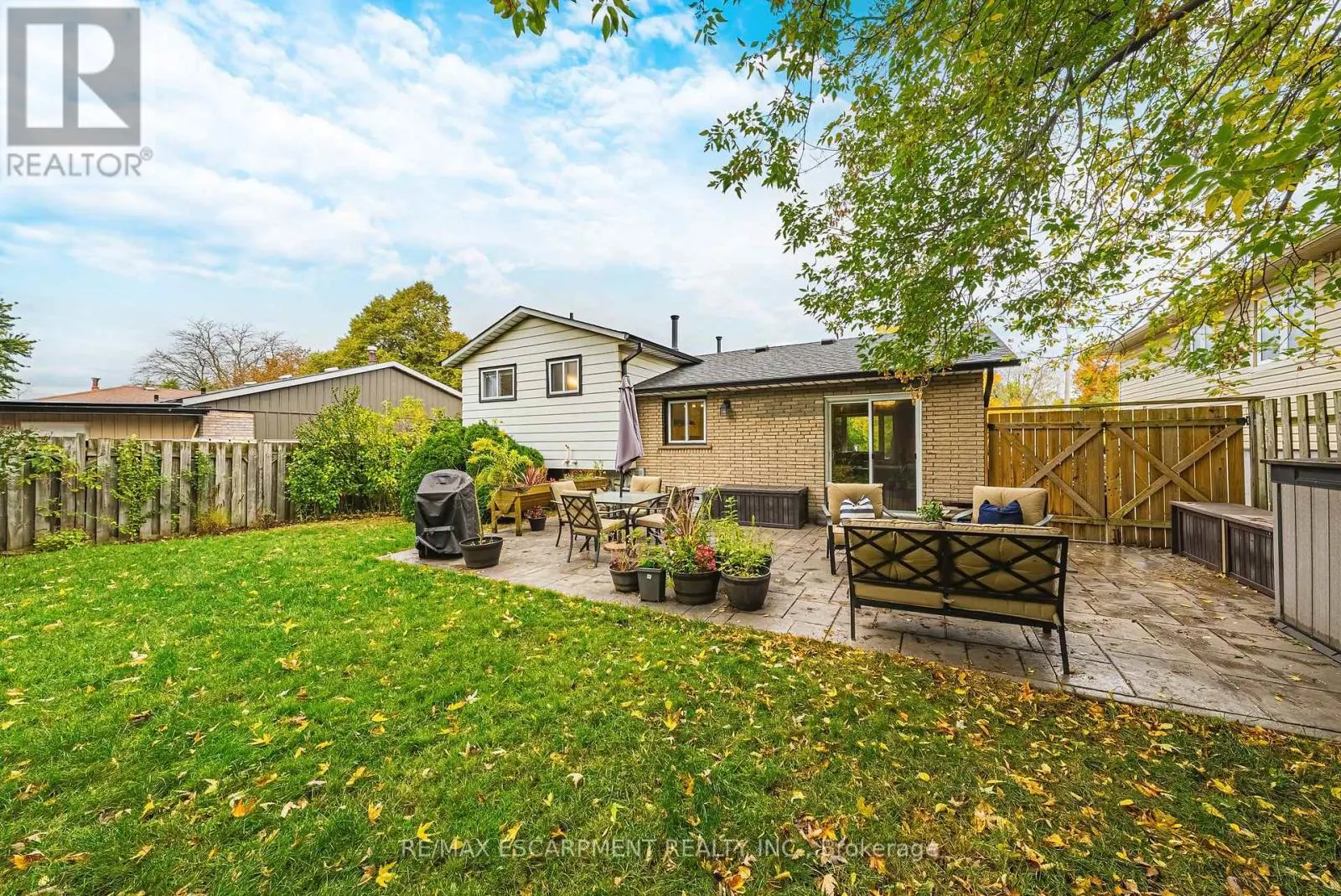 429 LIMERIDGE ROAD W