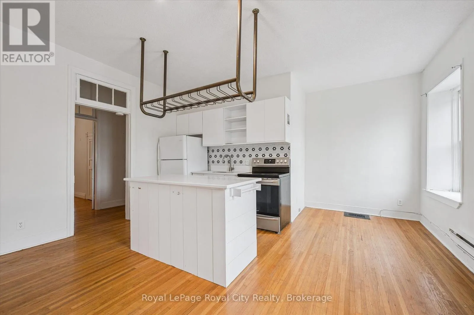 A - 129 METCALFE STREET #A