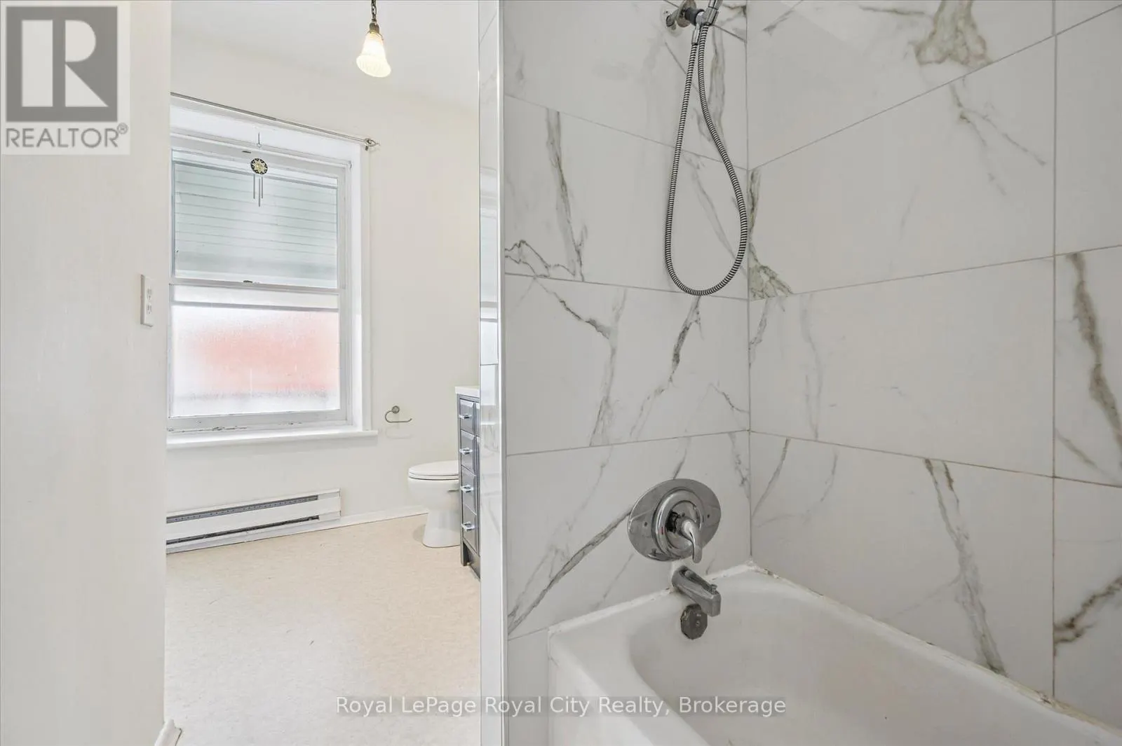 A - 129 METCALFE STREET #A