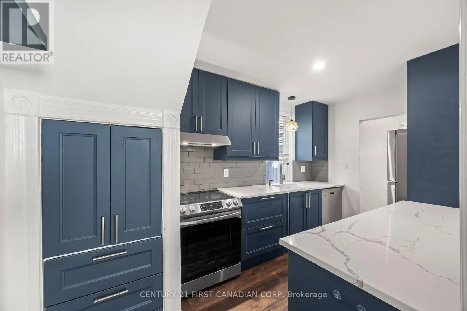 26 THORNTON AVENUE