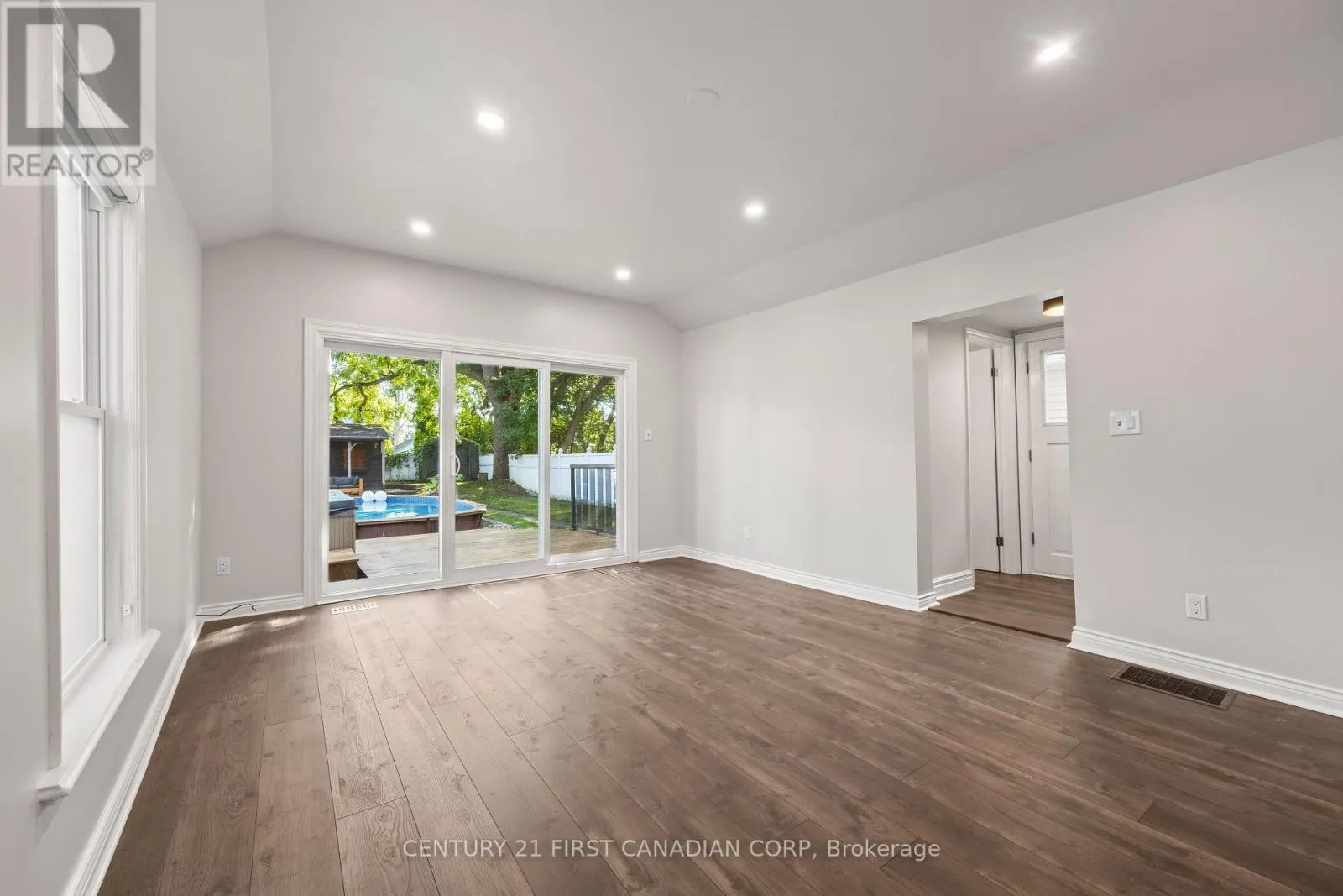 26 THORNTON AVENUE