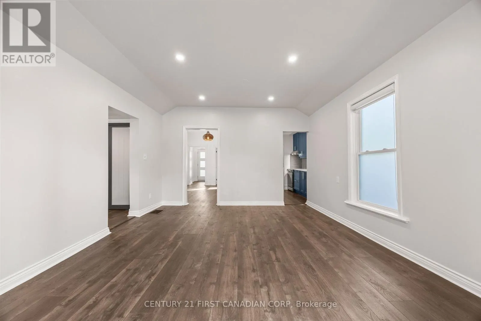 26 THORNTON AVENUE