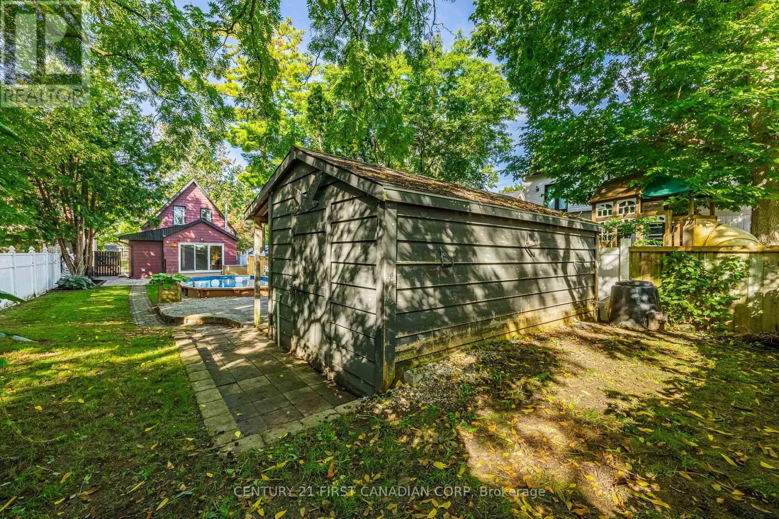 26 THORNTON AVENUE