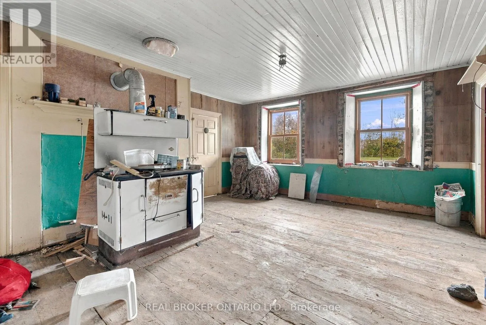 540 TOWNLINE ROAD