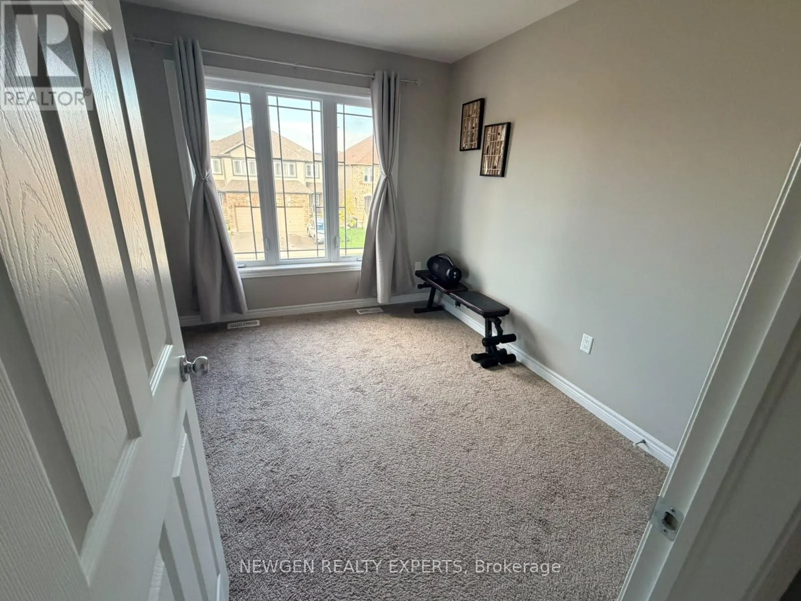 111 JOHN BRABSON CRESCENT