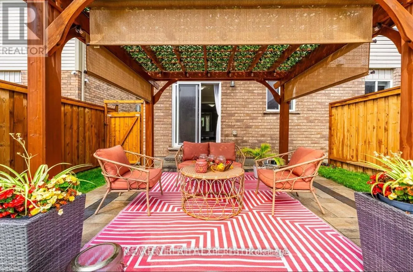 111 JOHN BRABSON CRESCENT