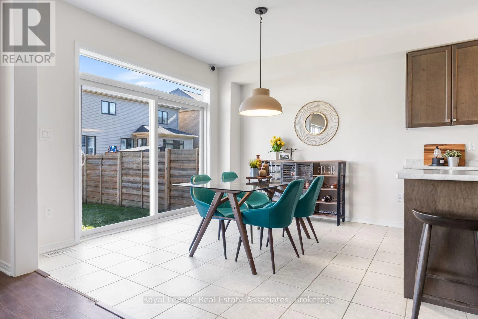 40 SUMAC DRIVE